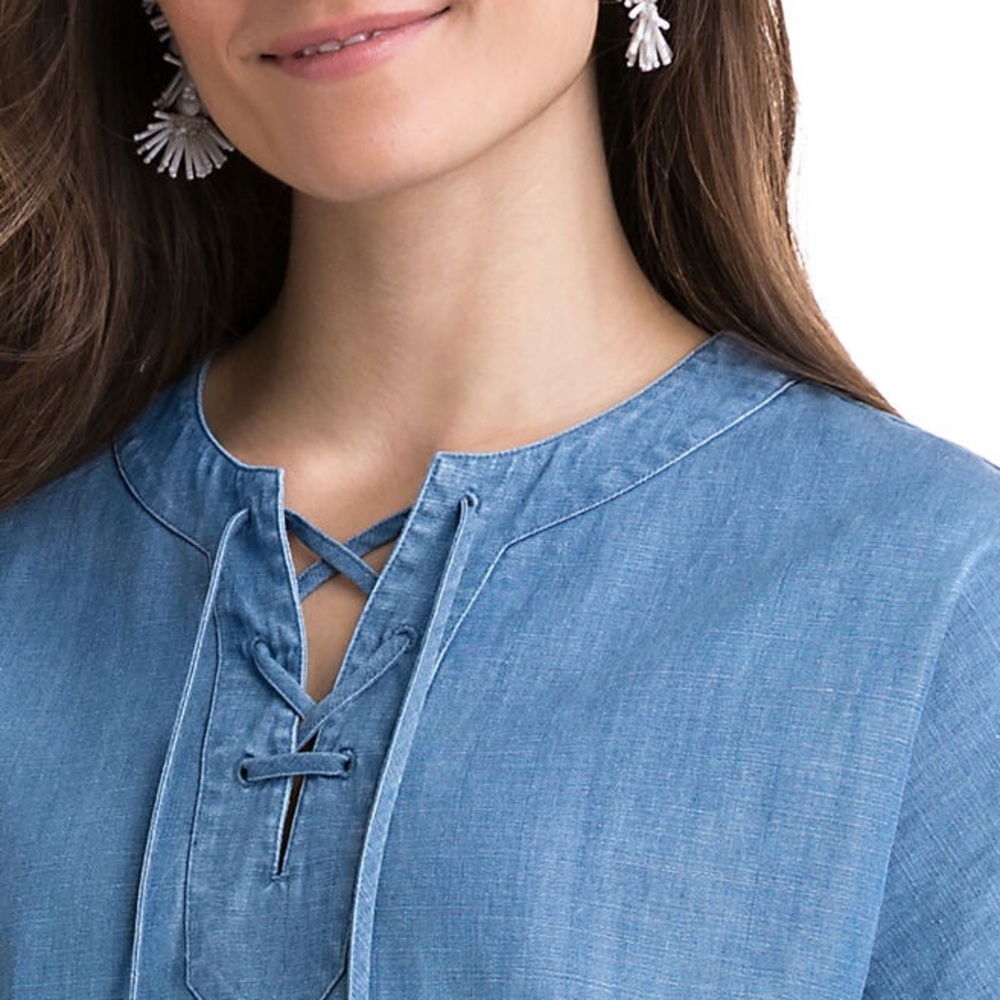 Dr111 Vineyard Vines Chambray Flutter Sleeve Dress - image 3